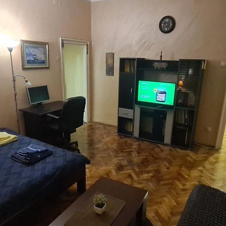 Apartman Valdano Belgrade Exterior photo